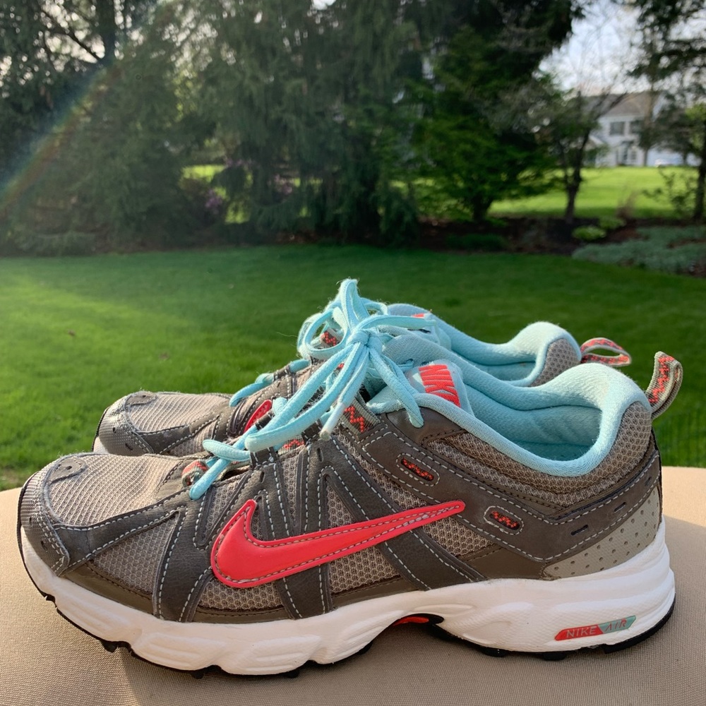 Nike Air Alvord 8 Women's Trail Running Shoes-Sz.9.5